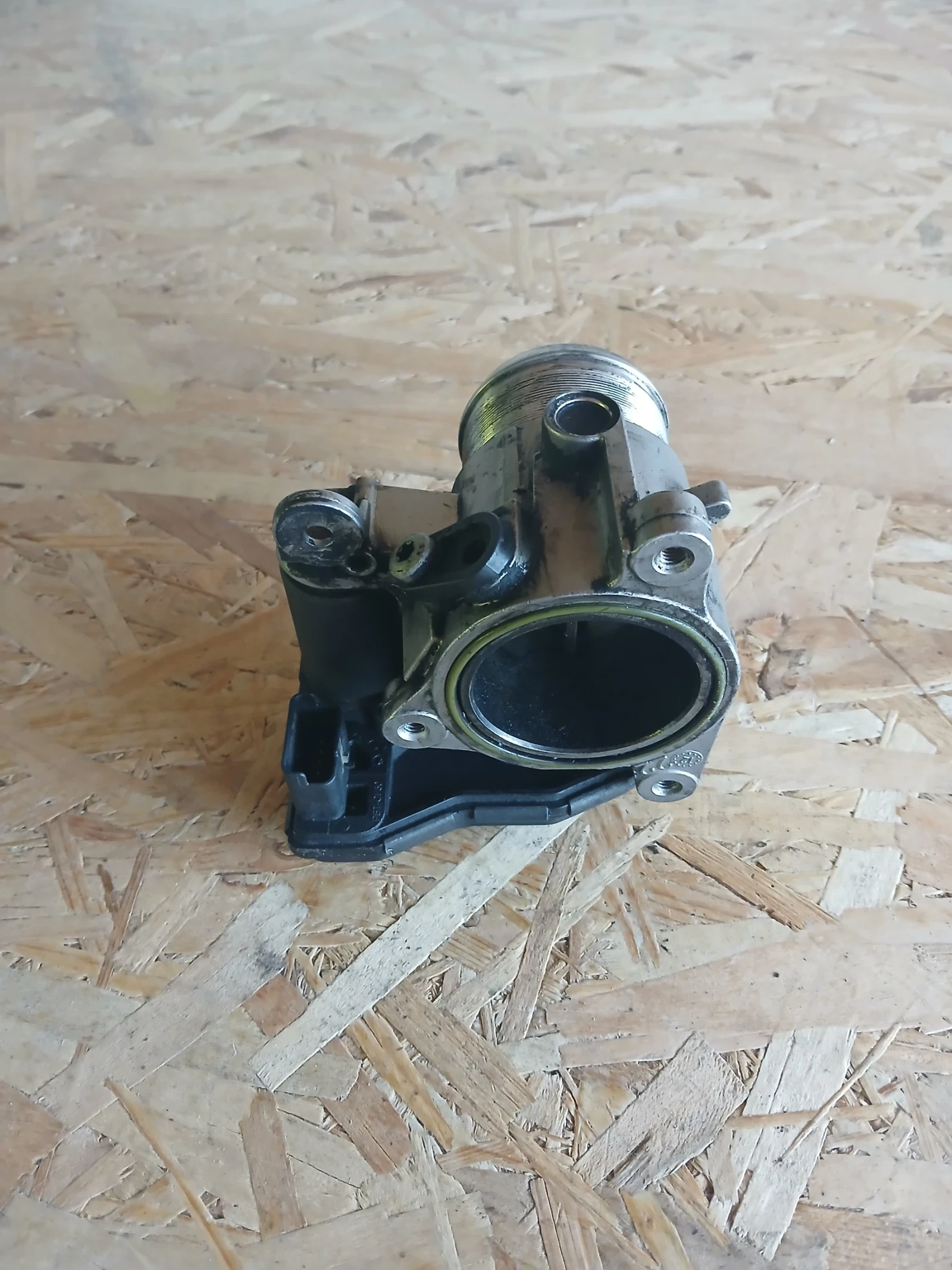 9687888280 01 дросел клапа Renge Rover Evoque , снимка 4 - Части - 54928138