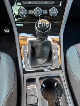 VW Golf 1.5TSI* 130ps*  Пълна Сервизна История в VW!, снимка 14