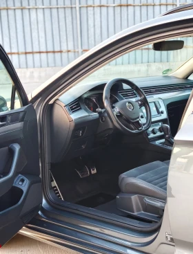 VW Passat VW Passat B8 2.0TDI R-line * LED* NAVI* ACC* USB | Auto.bg — изображение 8
