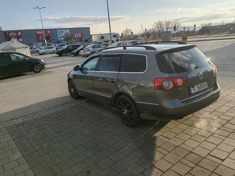 VW Passat 2.0/6ск, снимка 6 - Автомобили и джипове - 48393738