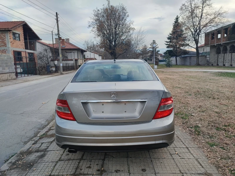 Mercedes-Benz C 220 Авангард , снимка 7 - Автомобили и джипове - 48416897