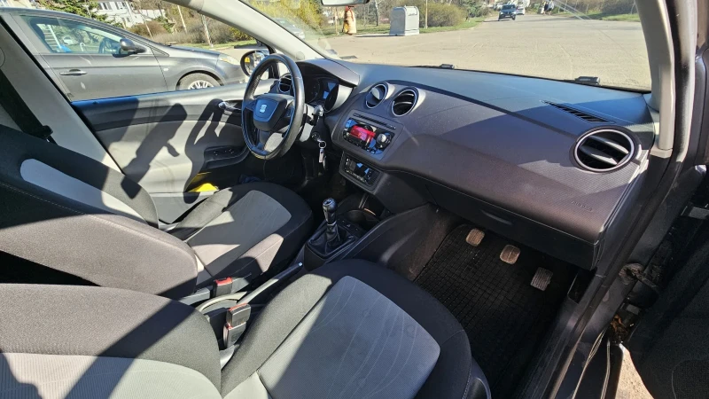 Seat Ibiza 1.2 TDI , снимка 13 - Автомобили и джипове - 49577894