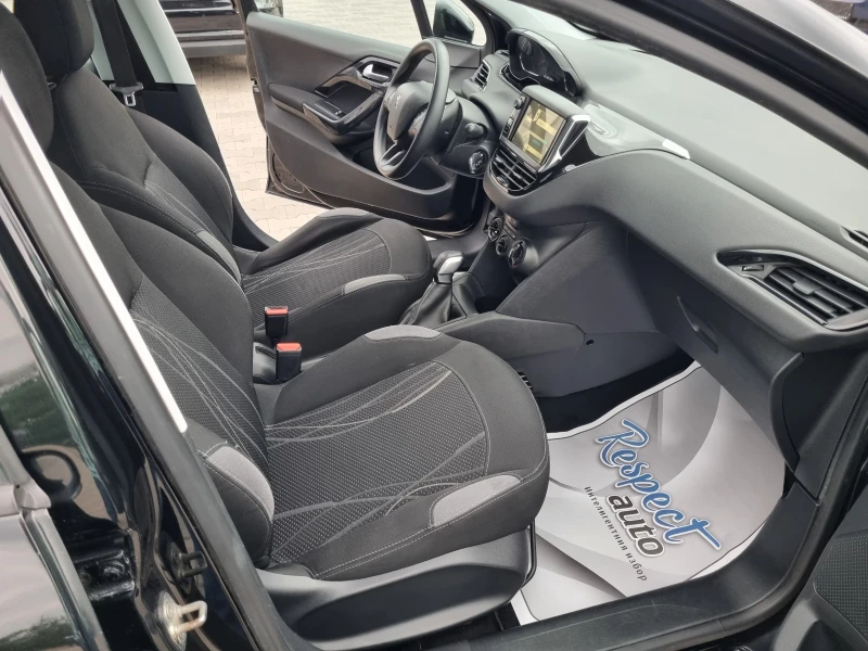 Peugeot 208 1.4HDi-5 врати, 2013г. EURO 5B, снимка 13 - Автомобили и джипове - 50173657