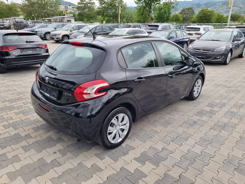 Peugeot 208 1.4HDi-5 врати, 2013г. EURO 5B, снимка 6 - Автомобили и джипове - 50173657