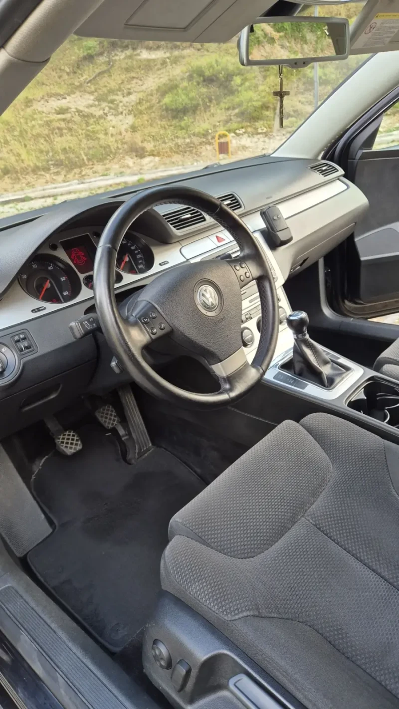 VW Passat 1.9TDI 105KC, снимка 7 - Автомобили и джипове - 51084440