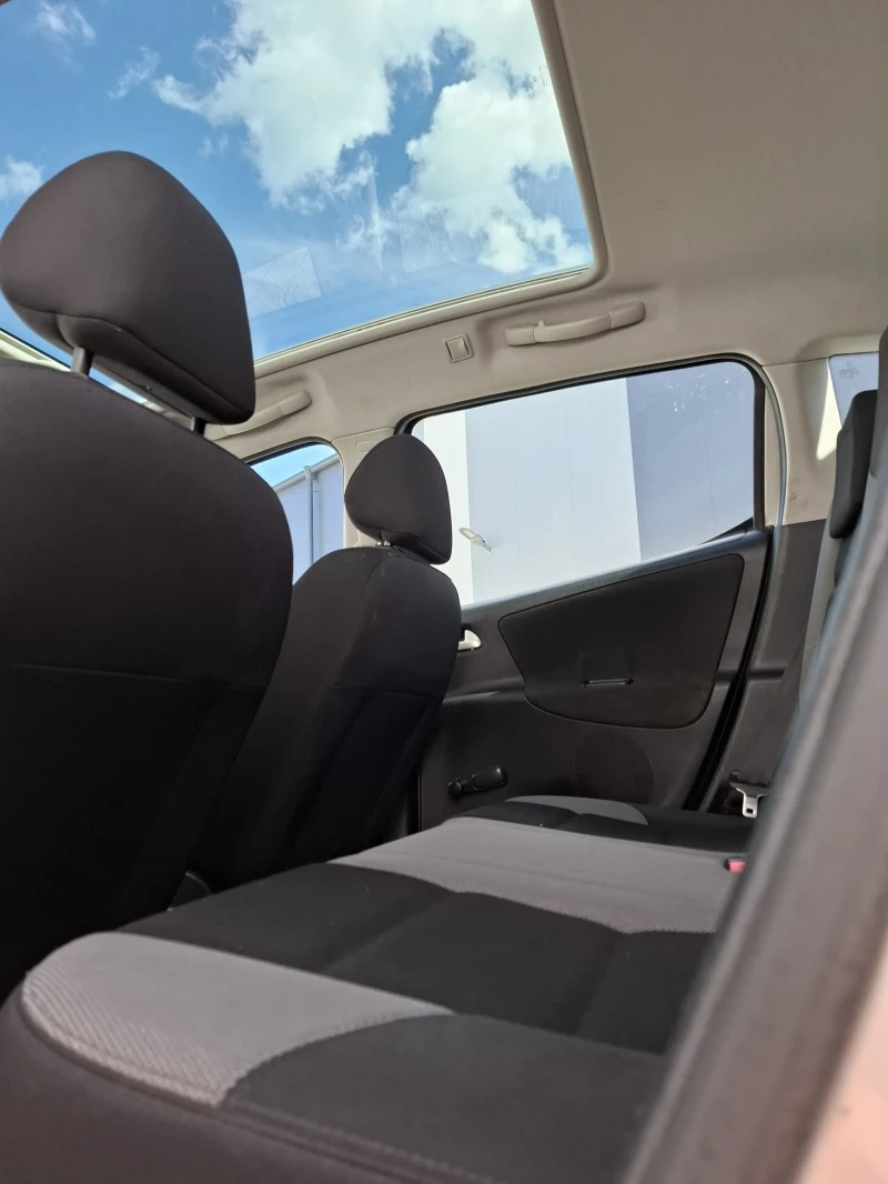 Peugeot 207 SW 1.6HDI* (109кс)* FACELIFT* * НОВ ВНОС* * , снимка 17 - Автомобили и джипове - 50366112