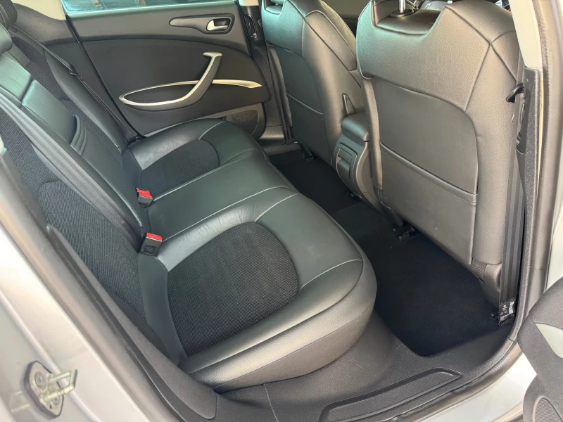Citroen C5 1, 6 THP TURBO* FACELIFT* КОЖА* НАВИГАЦИЯ* EURO 5, снимка 15 - Автомобили и джипове - 51026282