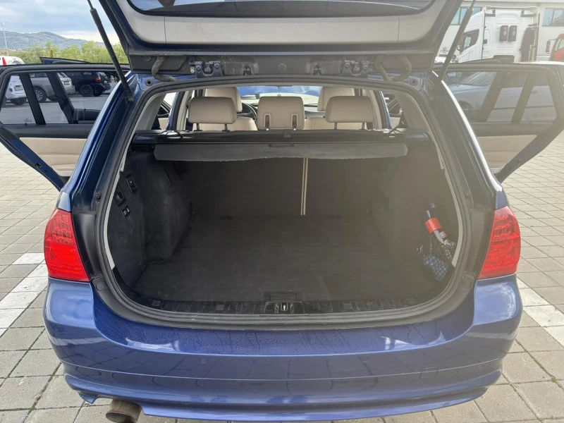 BMW 318 Фейслифт, снимка 17 - Автомобили и джипове - 52060837