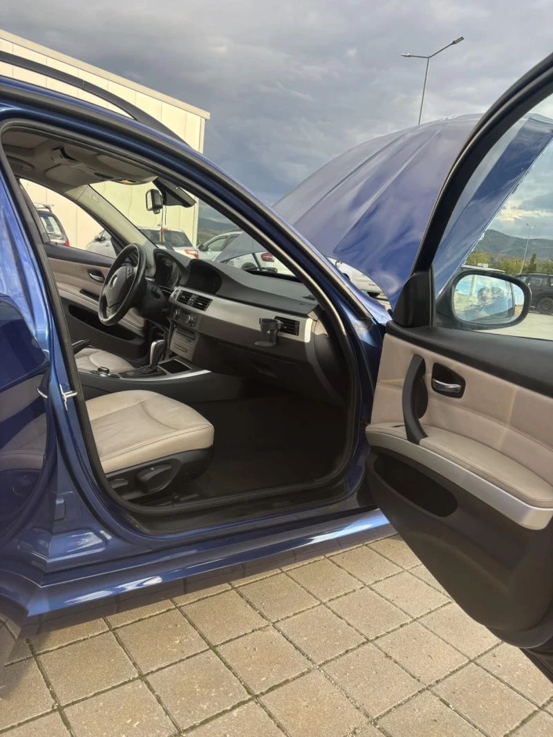 BMW 318 Фейслифт, снимка 12 - Автомобили и джипове - 52060837