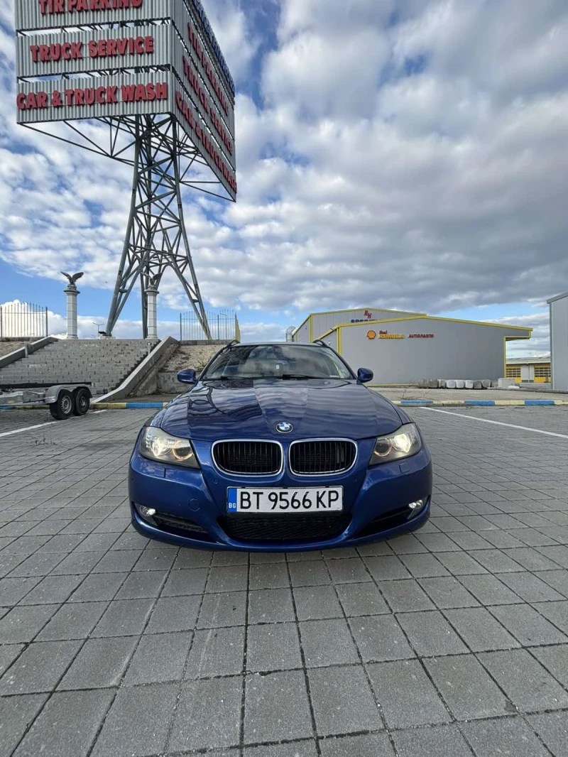 BMW 318 Фейслифт, снимка 8 - Автомобили и джипове - 52060837