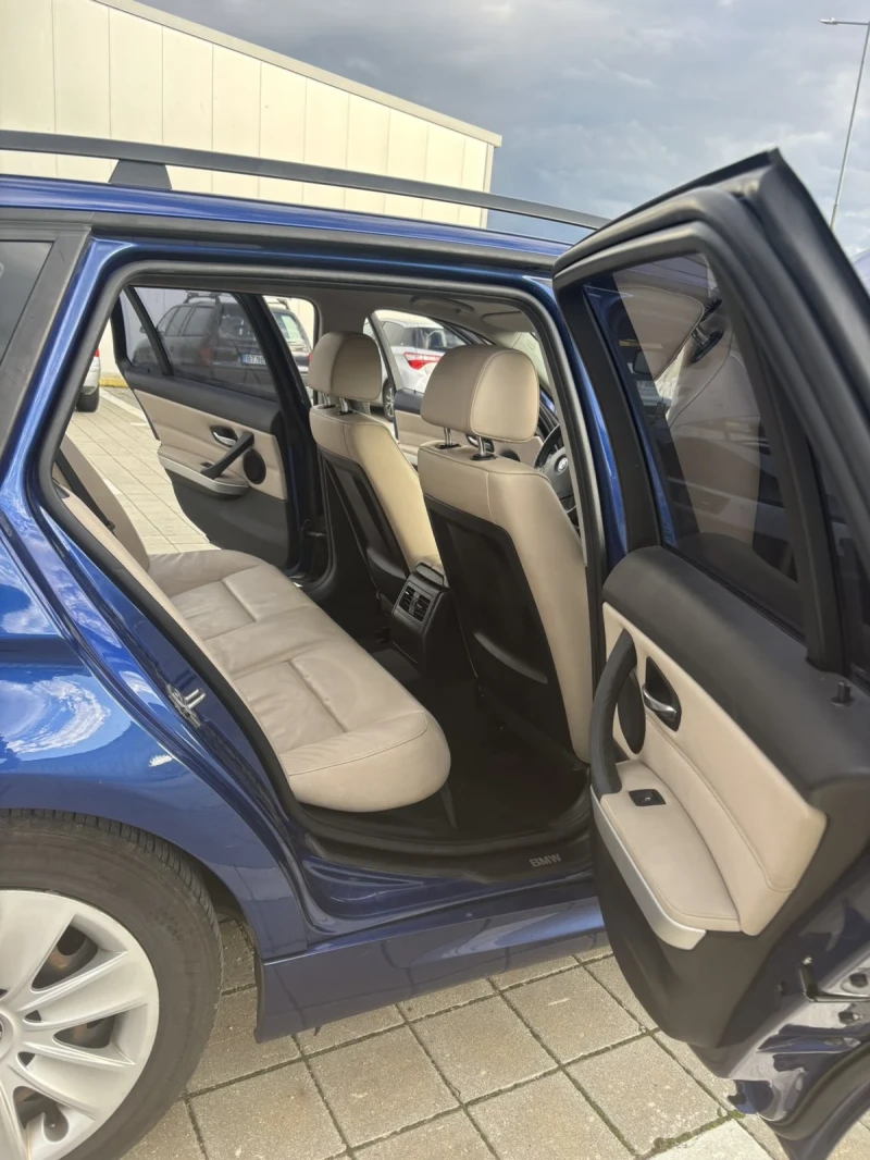 BMW 318 Фейслифт, снимка 16 - Автомобили и джипове - 52060837