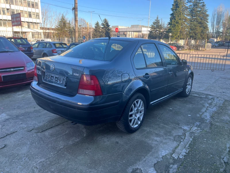 VW Bora 1.9TDI 90kc., снимка 3 - Автомобили и джипове - 53054074