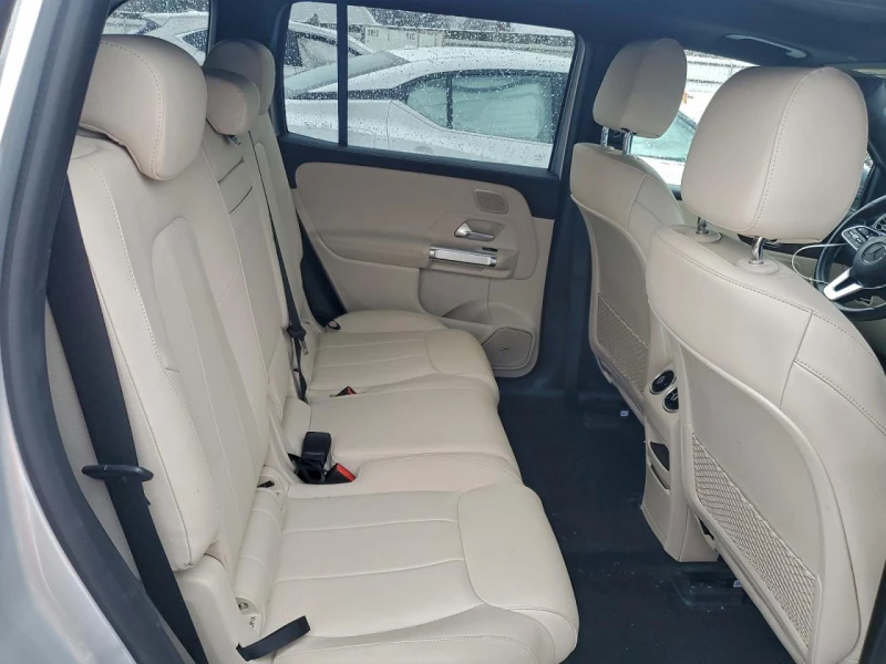 Mercedes-Benz EQB 300 4MATIC, снимка 9 - Автомобили и джипове - 53077549