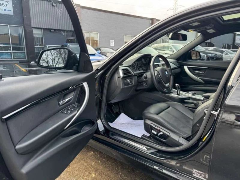 BMW 328 * Rare diesel / Low kilometers / Sport seats / Gre, снимка 10 - Автомобили и джипове - 53529006