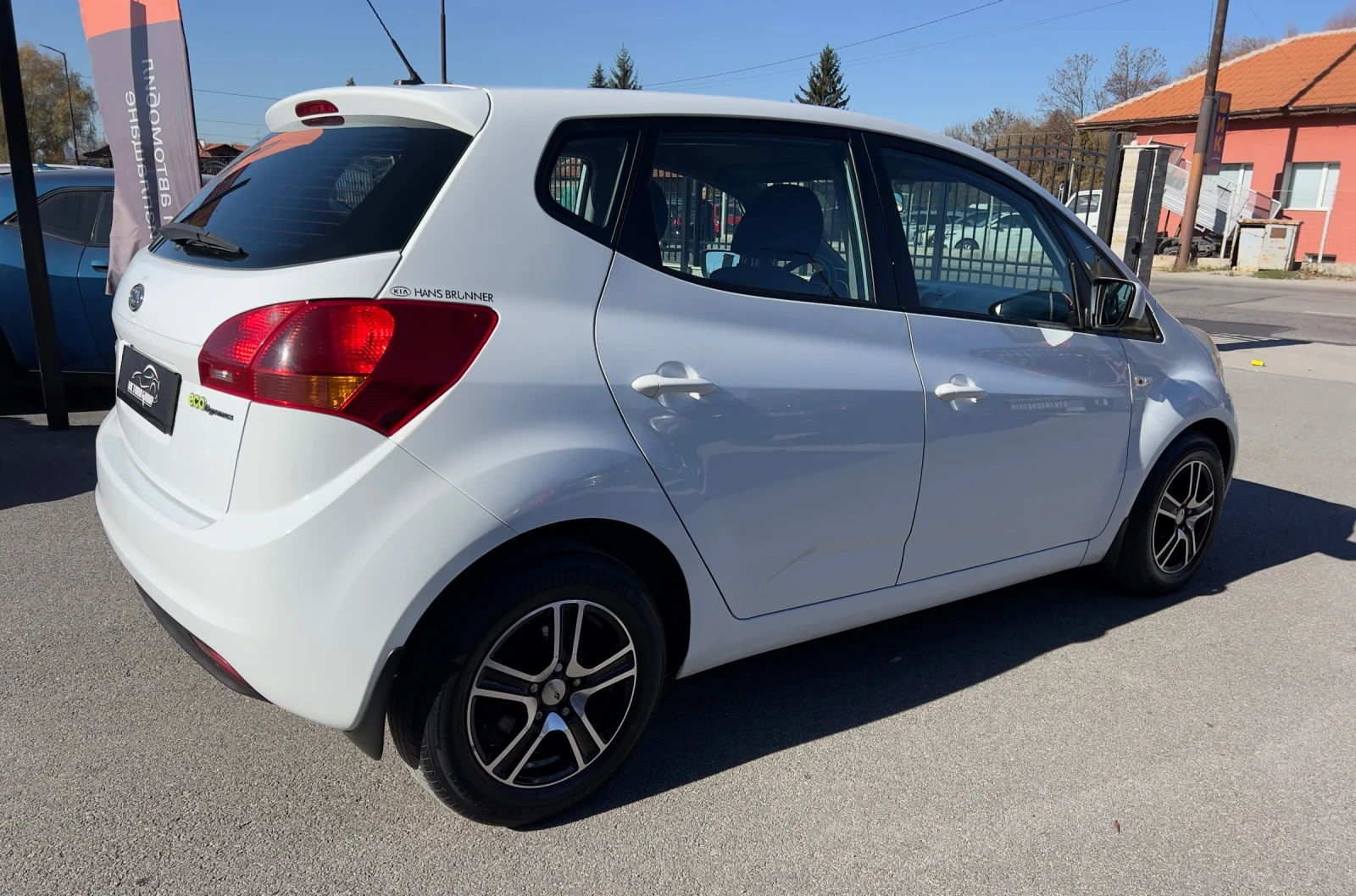 Kia Venga 1.4 CRDI НОВ ВНОС  - изображение 4