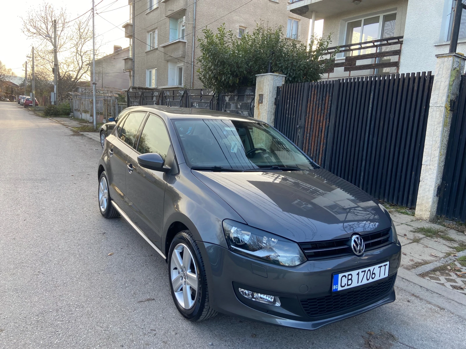 VW Polo 1.2 TSI DSG 7СКОРОСТИ - изображение 3