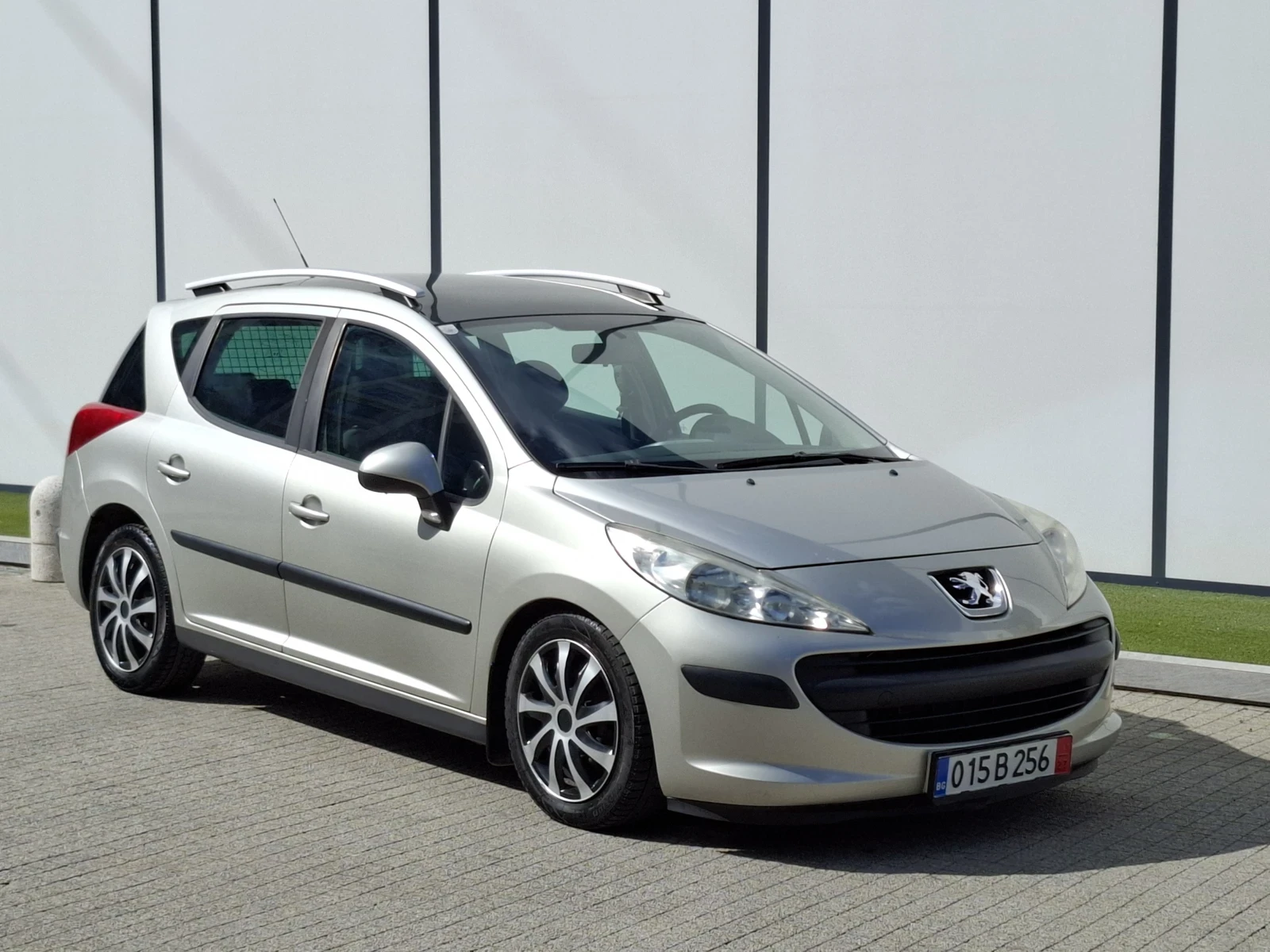 Peugeot 207 SW 1.6HDI* (109кс)* FACELIFT* * НОВ ВНОС* *  - изображение 7
