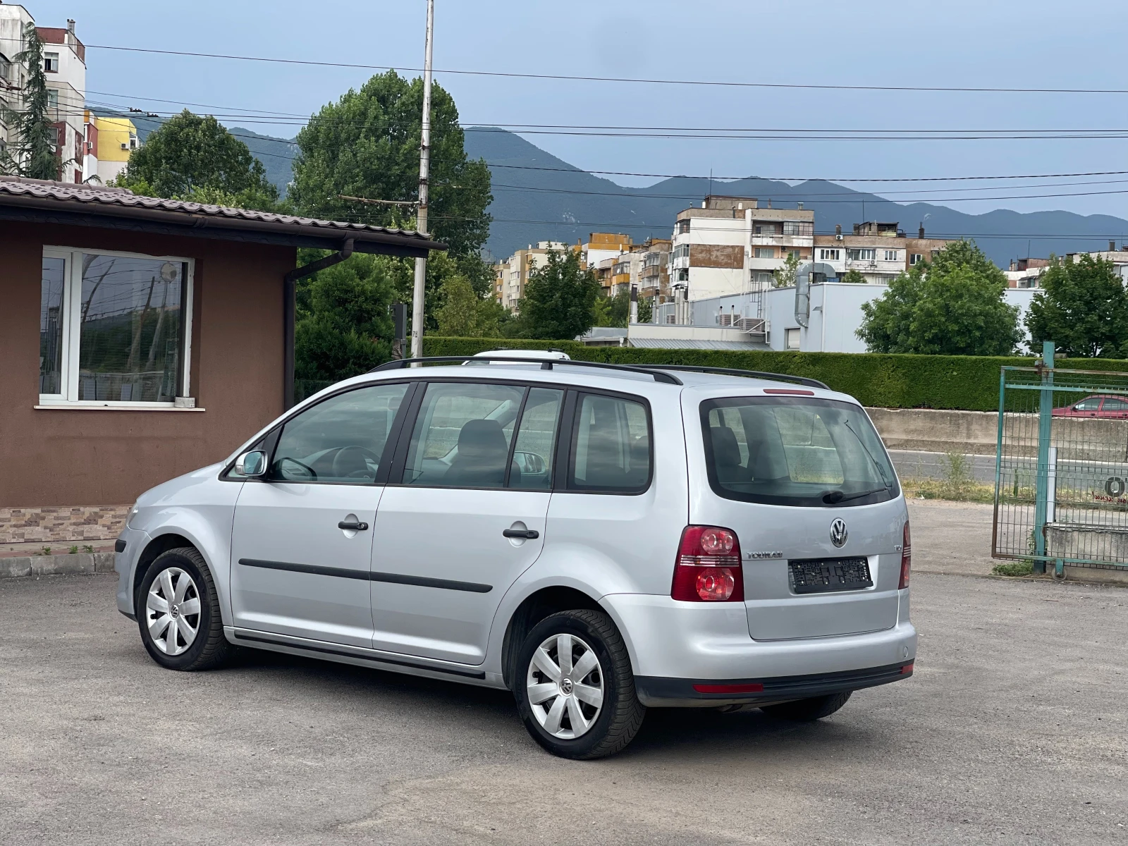 VW Touran 1.9TDi Face - изображение 3