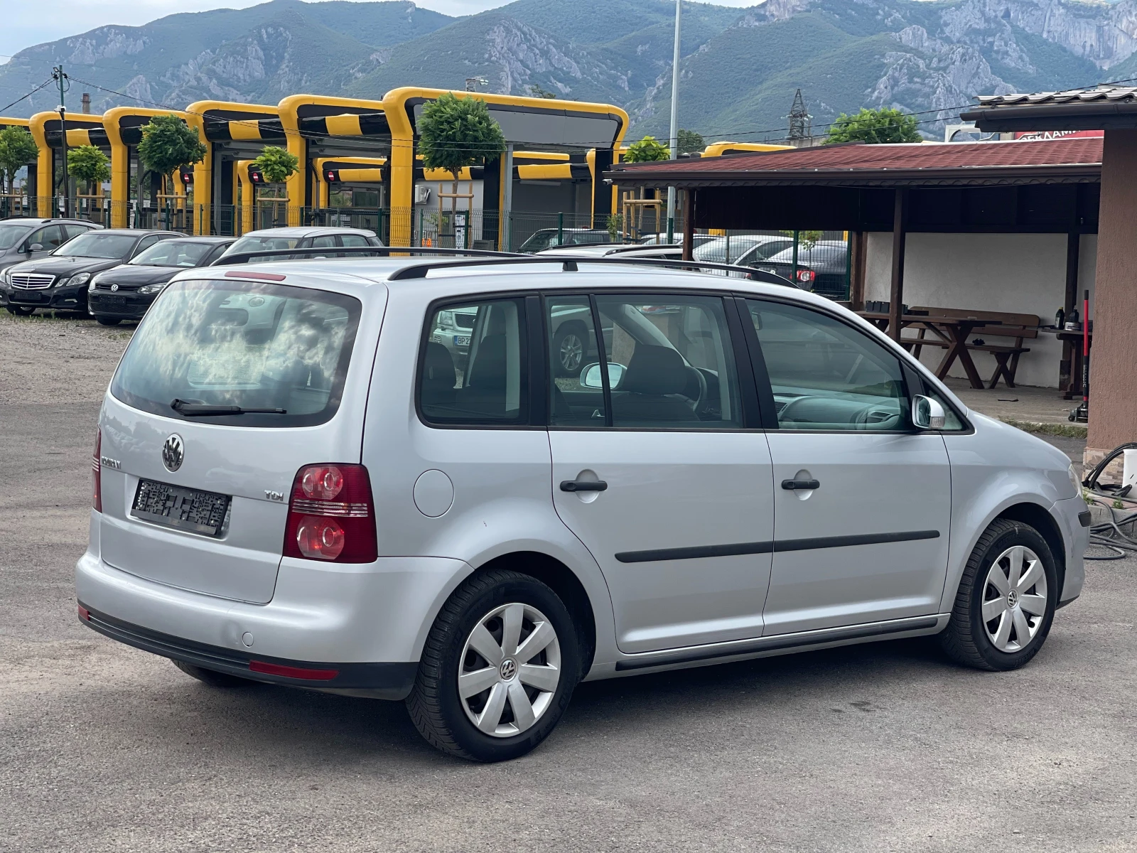 VW Touran 1.9TDi Face - изображение 5