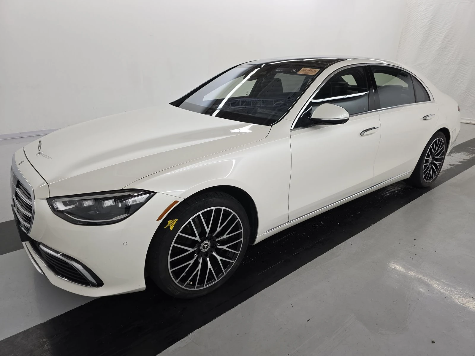 Mercedes-Benz S 500 ВАКУМ* DESIGNO* 360* МАСАЖ* ДИСТРОНИК* ОБДУХ* PANO - изображение 2