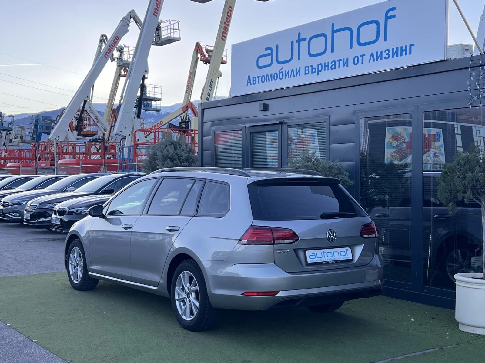 VW Golf Variant/1.6TDI/116к.с./MT/N1 - изображение 3