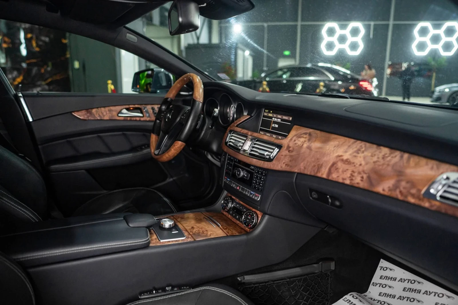 Mercedes-Benz CLS 350 D 4MATIC FULL AMG LINE H&K ������ 100% | Mobile.bg � ����������� 13