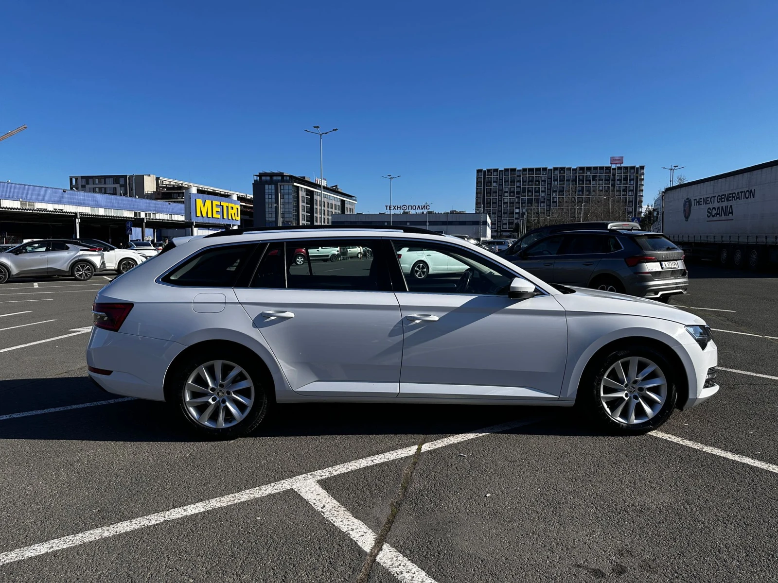 Skoda Superb 2.0 TDI 190 hp 7DSG, снимка 8 - Автомобили и джипове - 53756021