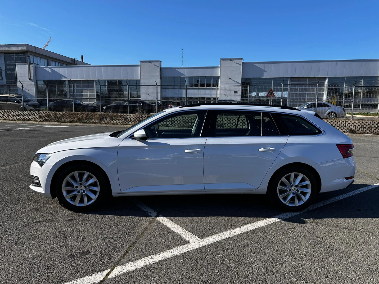 Skoda Superb 2.0 TDI 190 hp 7DSG, снимка 4 - Автомобили и джипове - 53756021