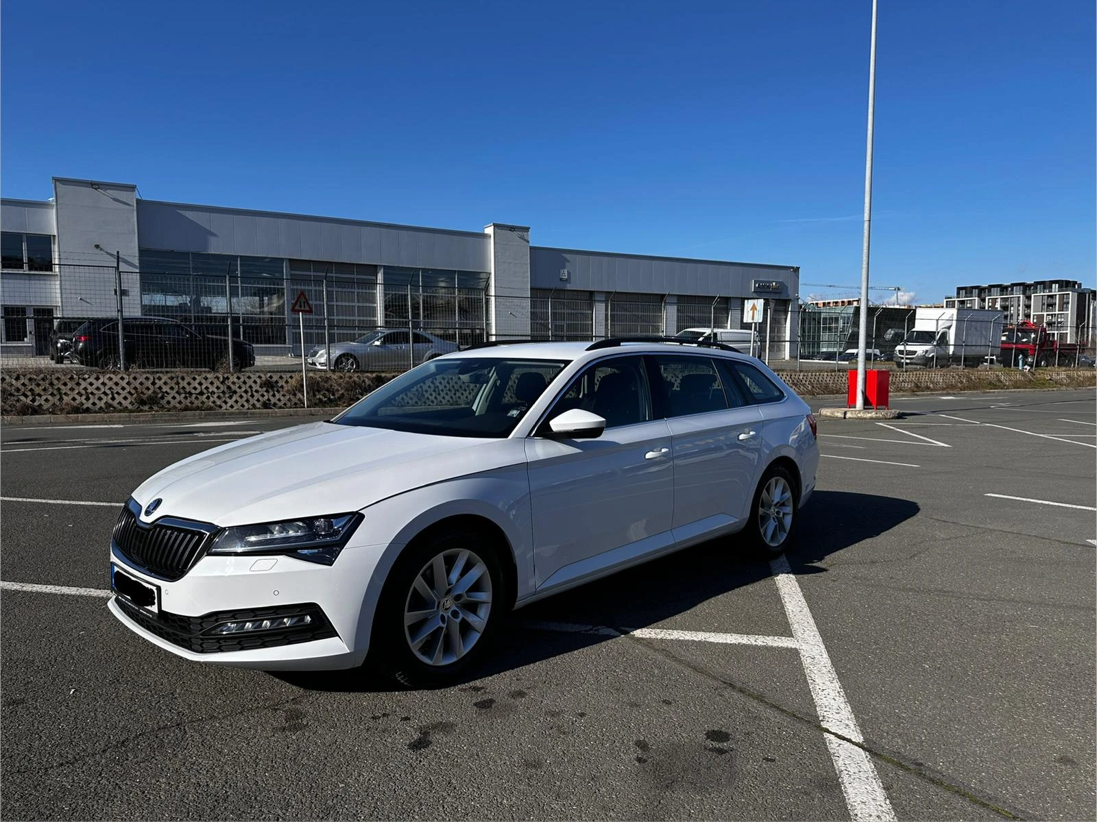 Skoda Superb 2.0 TDI 190 hp 7DSG, снимка 3 - Автомобили и джипове - 53756021
