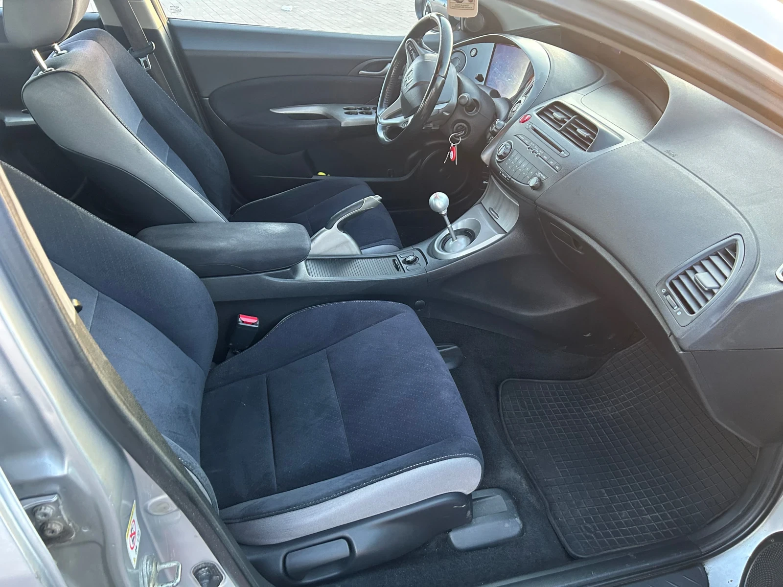 Honda Civic, снимка 9 - Автомобили и джипове - 53829527