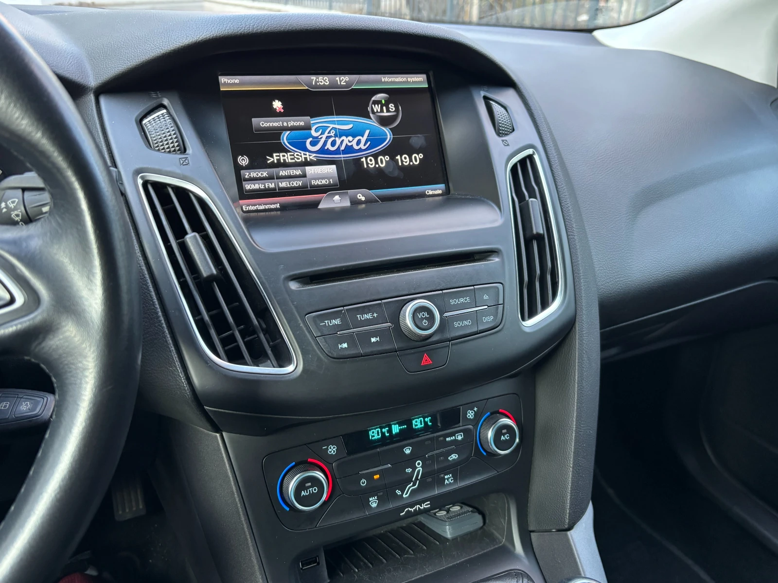 Ford Focus, снимка 12 - Автомобили и джипове - 54118293