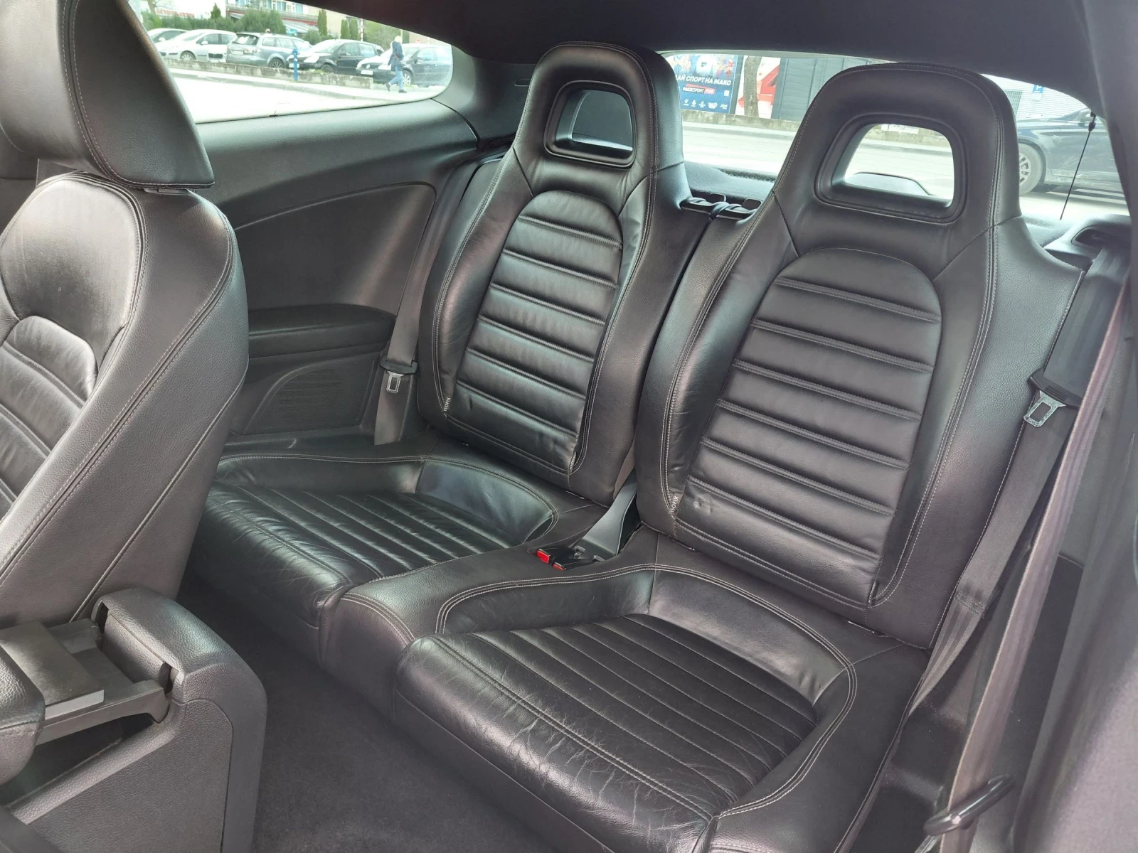 VW Scirocco 2.0TSI , снимка 12 - Автомобили и джипове - 54164034