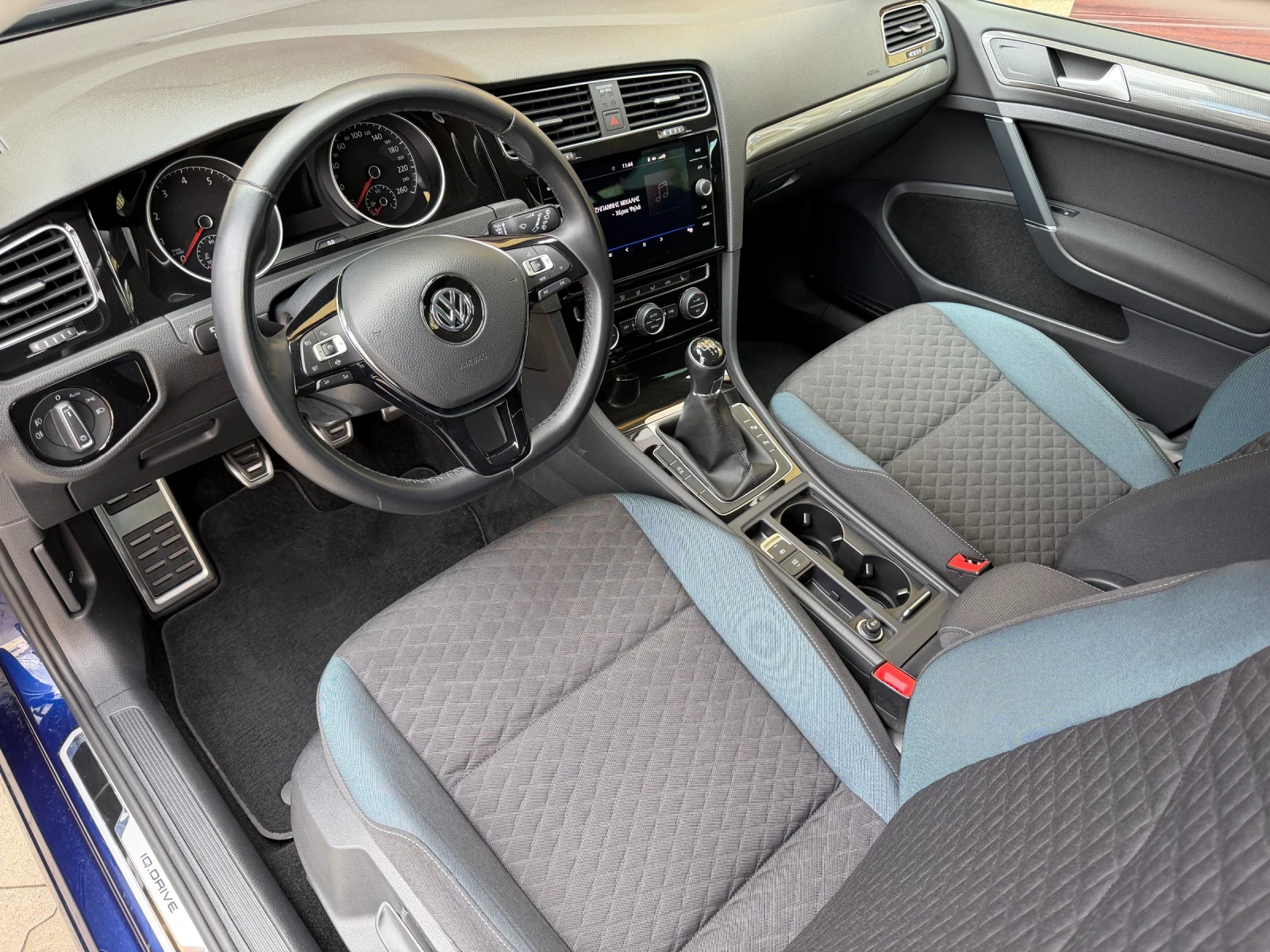 VW Golf 1.5TSI* 130ps*  ����� �������� ������� � VW! | Mobile.bg � ����������� 10