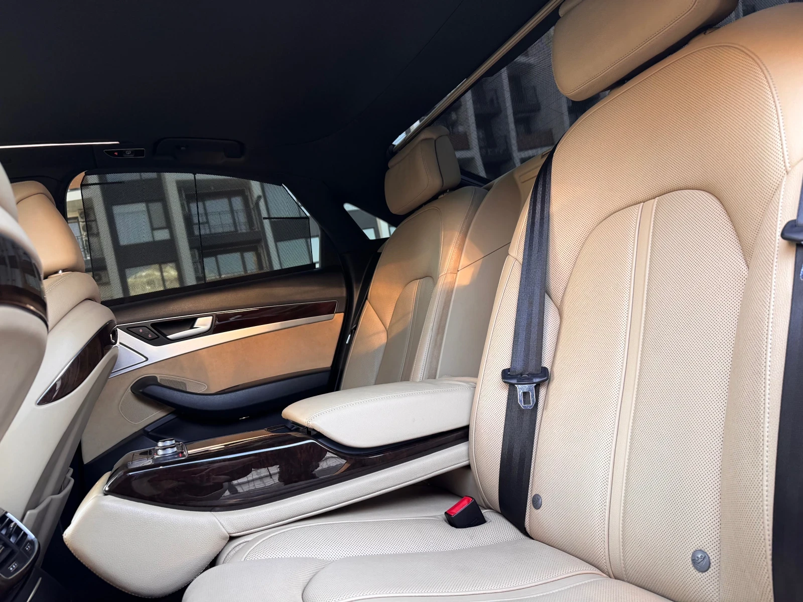 Audi A8 \ 3.0 TFSI \ Full Led \ Сервизна история \ , снимка 13 - Автомобили и джипове - 54311595