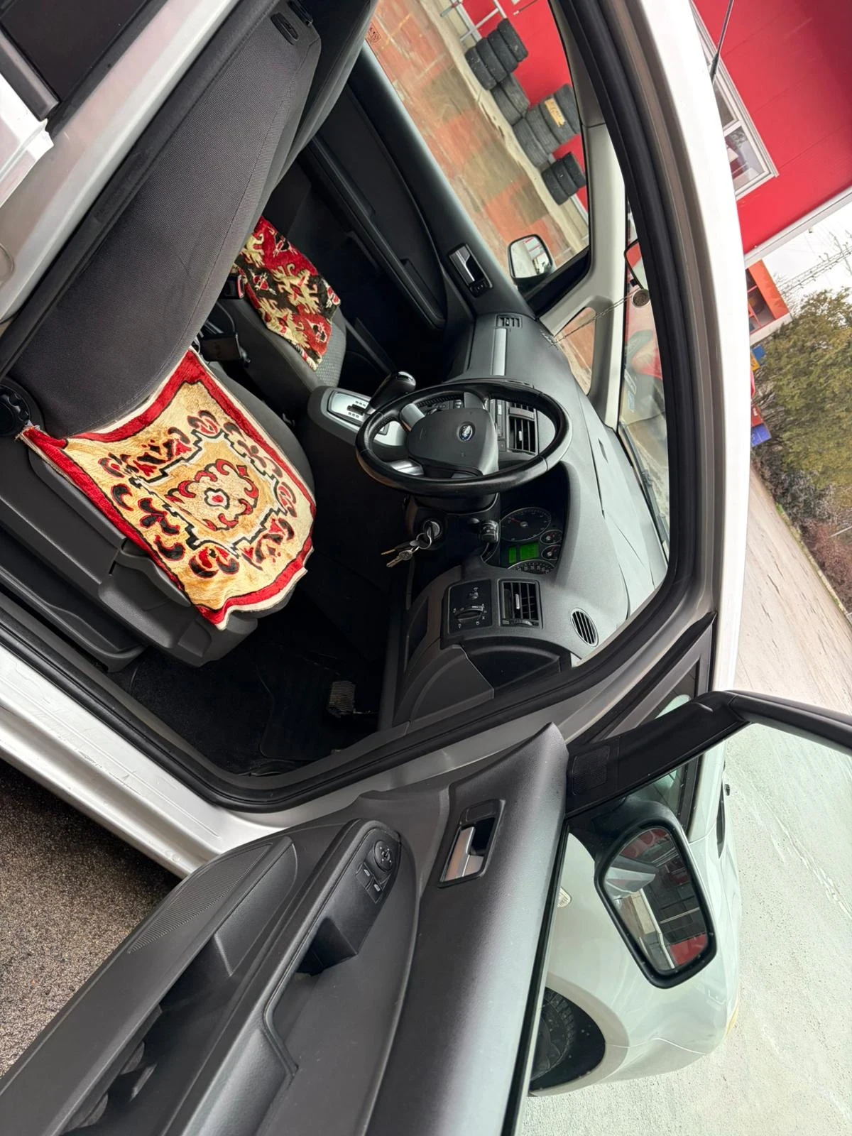 Ford C-max АВТОМАТИК, снимка 8 - Автомобили и джипове - 54682411