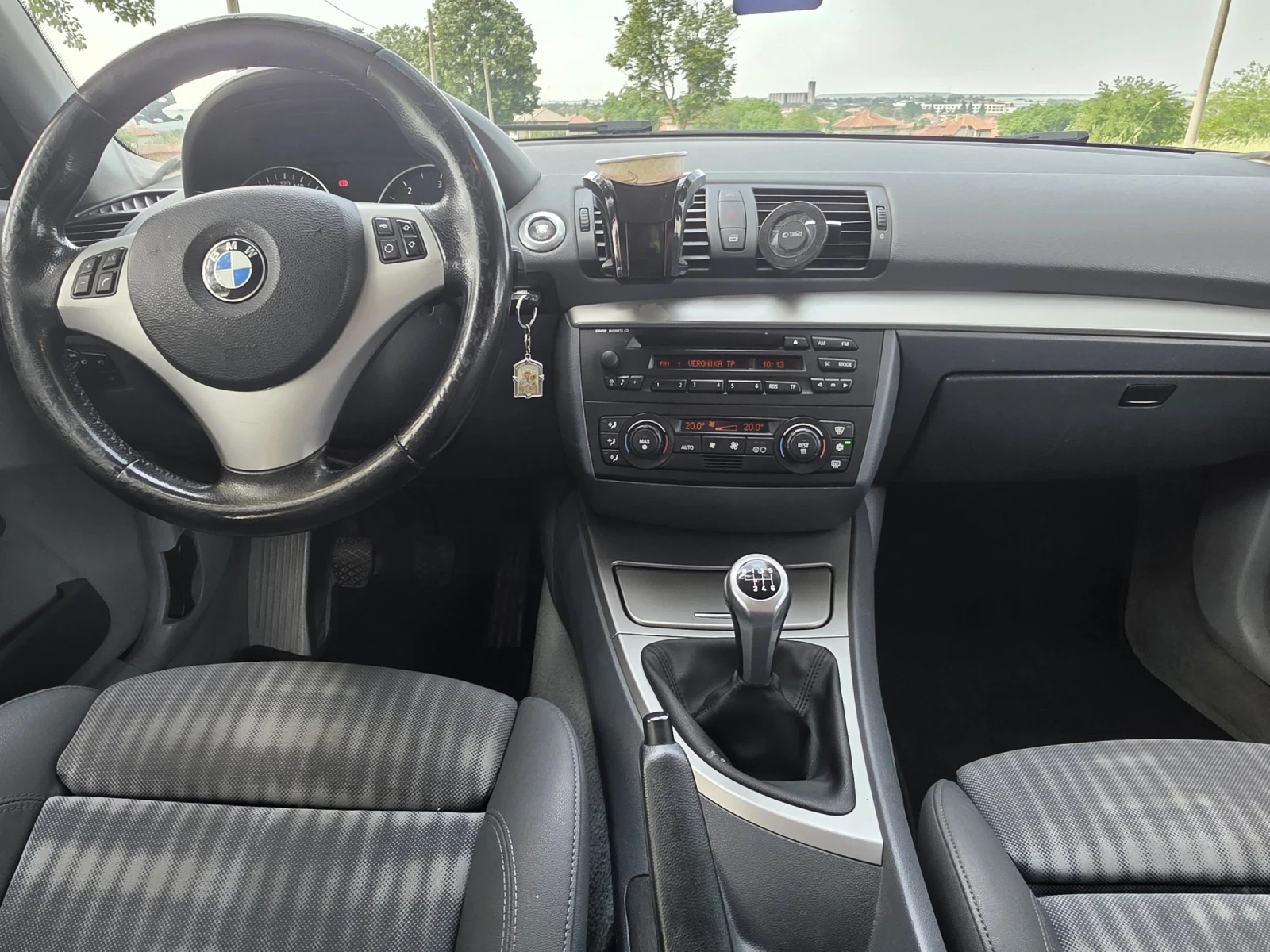 BMW 118, снимка 8 - Автомобили и джипове - 54798111