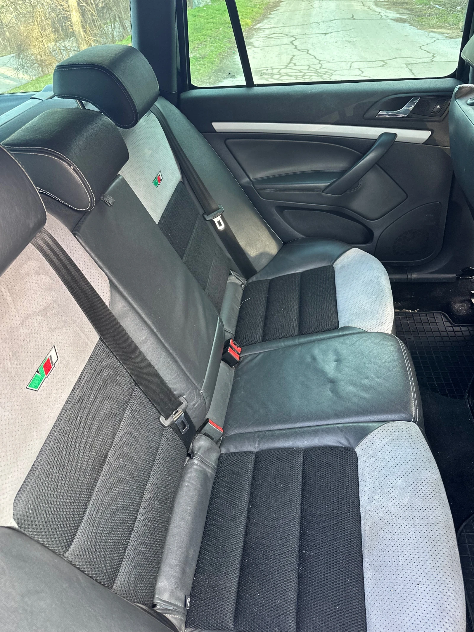 Skoda Octavia 2.0 TDI 170 VRS, снимка 11 - Автомобили и джипове - 54803919