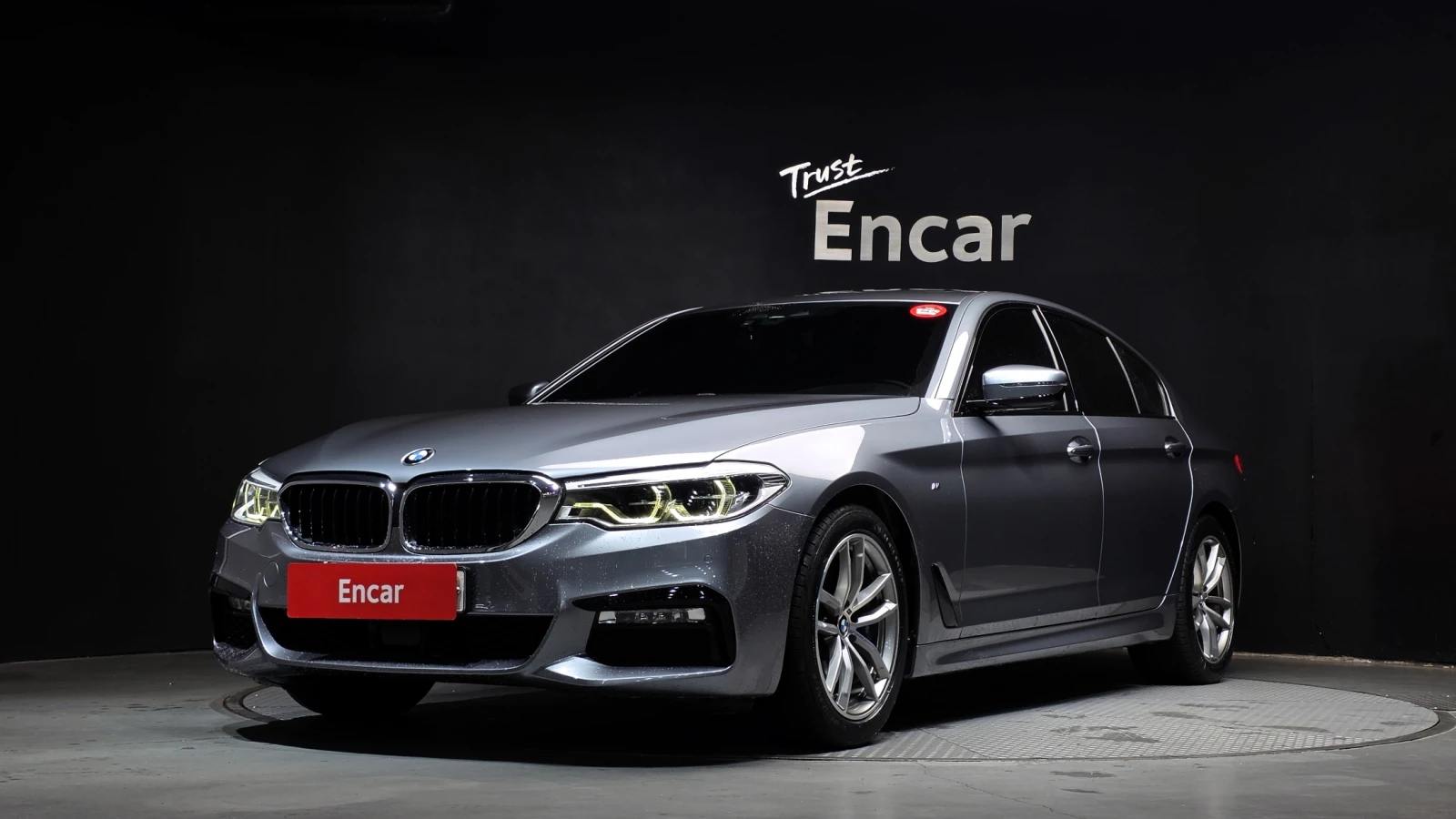 BMW 530 HUD* ЕЛ. БАГАЖНИК* BLIND SPOT* ЛЮК* КРАЙНА ЦЕНА