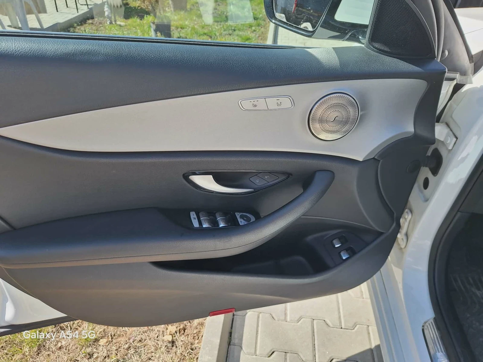 Mercedes-Benz E 220 Mercedes Benz E220 , снимка 11 - Автомобили и джипове - 55486704