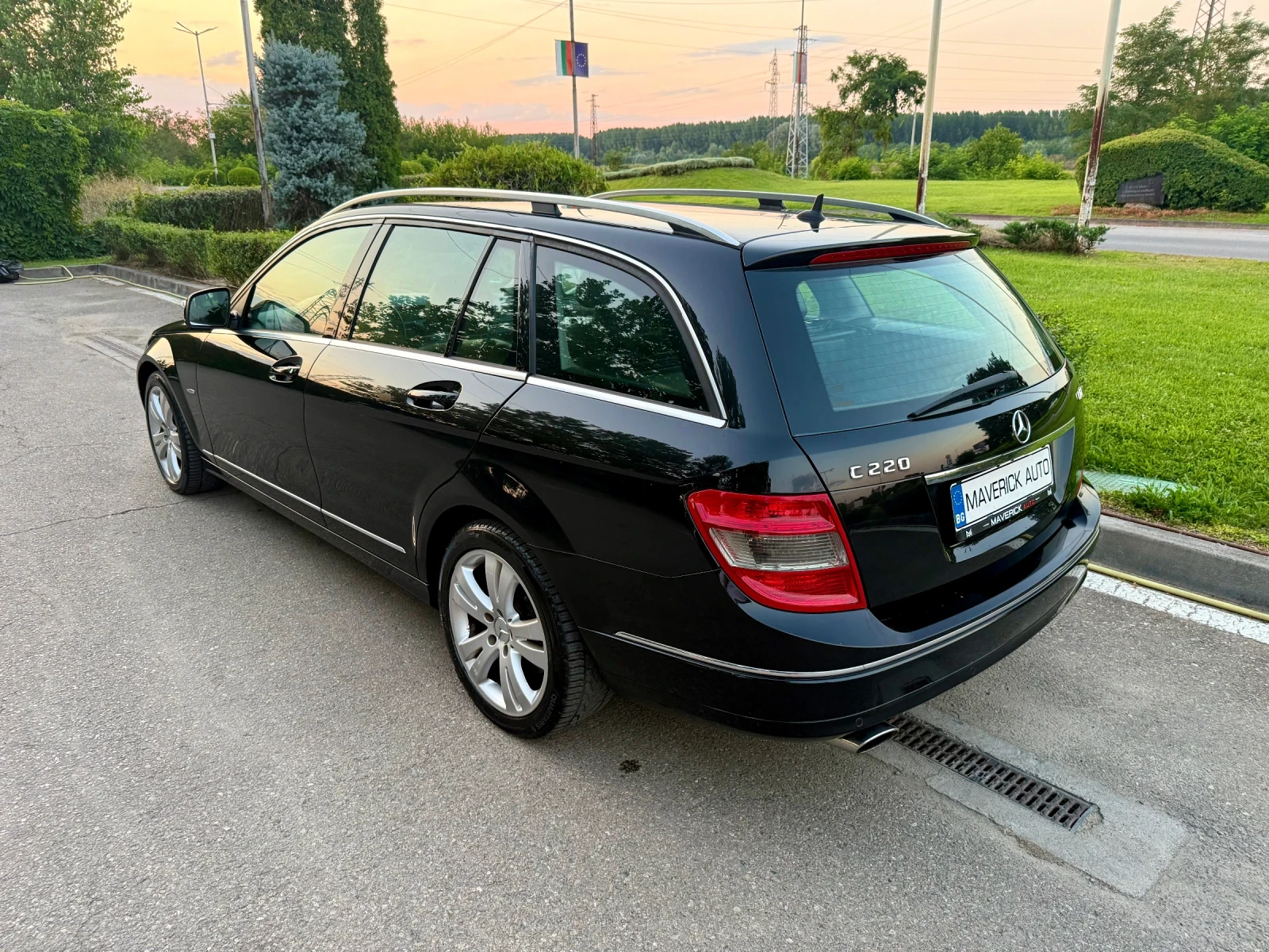 Mercedes-Benz C 220 ОМ646 Авангард, снимка 6 - Автомобили и джипове - 55557545