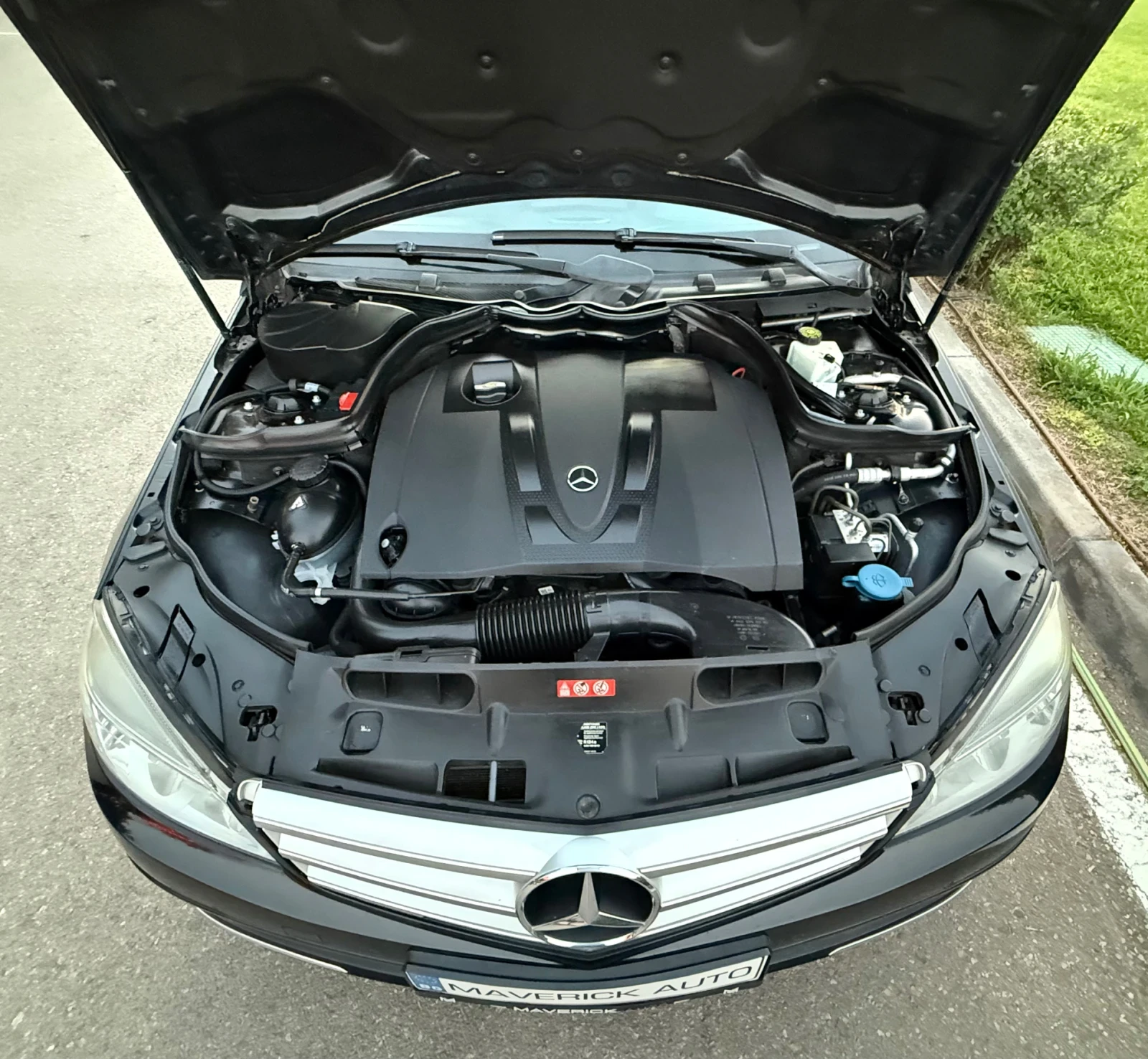 Mercedes-Benz C 220 ОМ646 Авангард, снимка 17 - Автомобили и джипове - 55557545