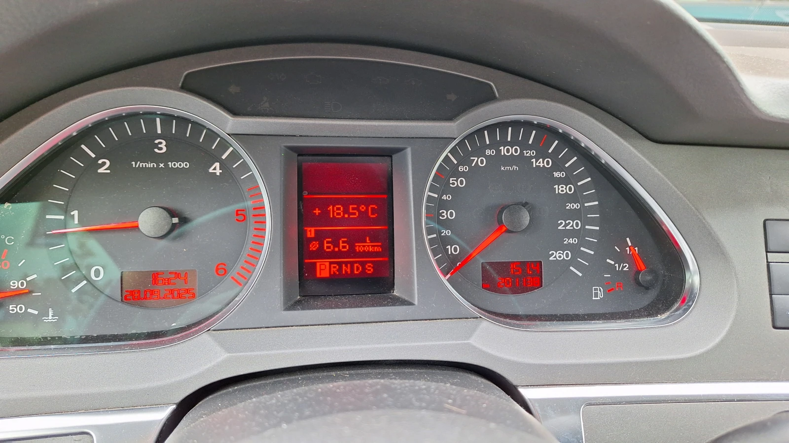 Audi A6 TDI Quattro, снимка 8 - Автомобили и джипове - 55783282