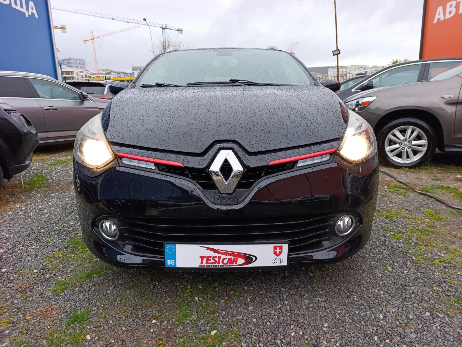Renault Clio 1.2 16V T Swiss, снимка 3 - Автомобили и джипове - 56620098