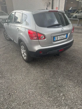 Nissan Qashqai 2.0 4x4 140х.км - 5000 € / 9779.15 лв. - 35913287 3
