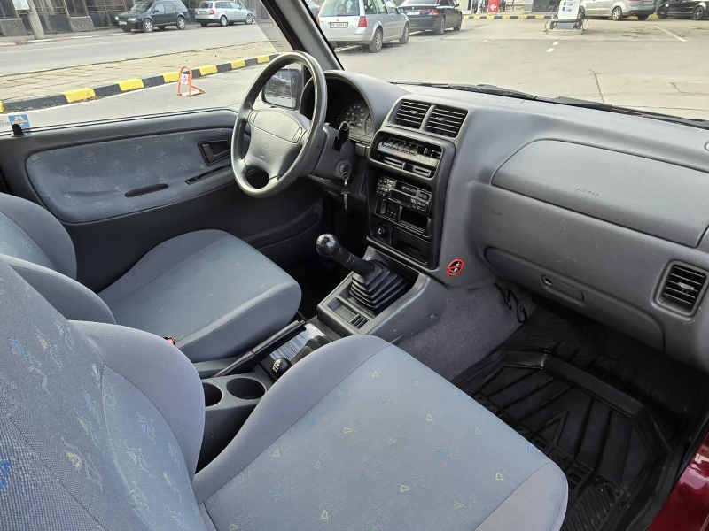 Suzuki Vitara, снимка 12 - Автомобили и джипове - 48495442