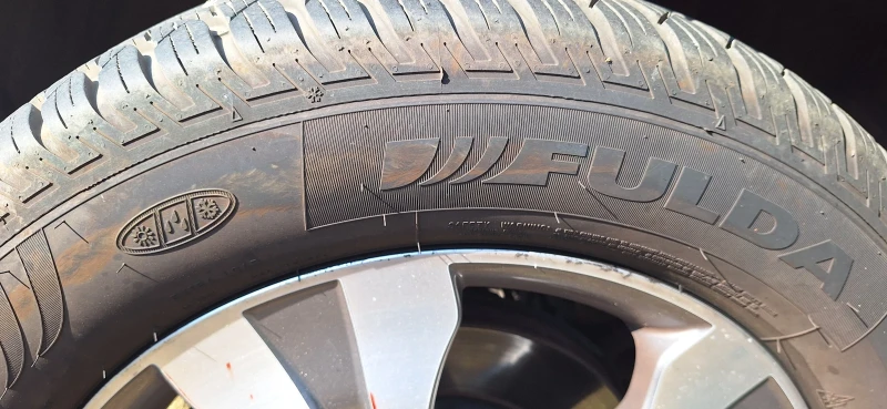 Honda Cr-v 2.2 I-DTEC, снимка 16 - Автомобили и джипове - 51149485