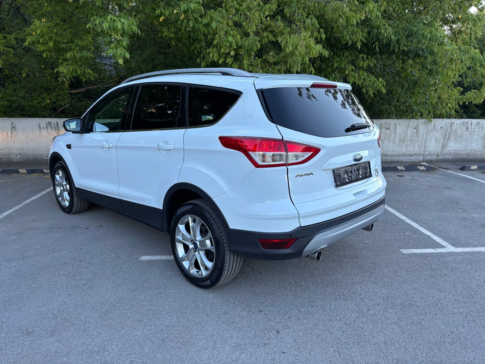 Ford Kuga ВНОС ШВЕЙЦАРИЯ АВТОМАТ 4х4 - изображение 3
