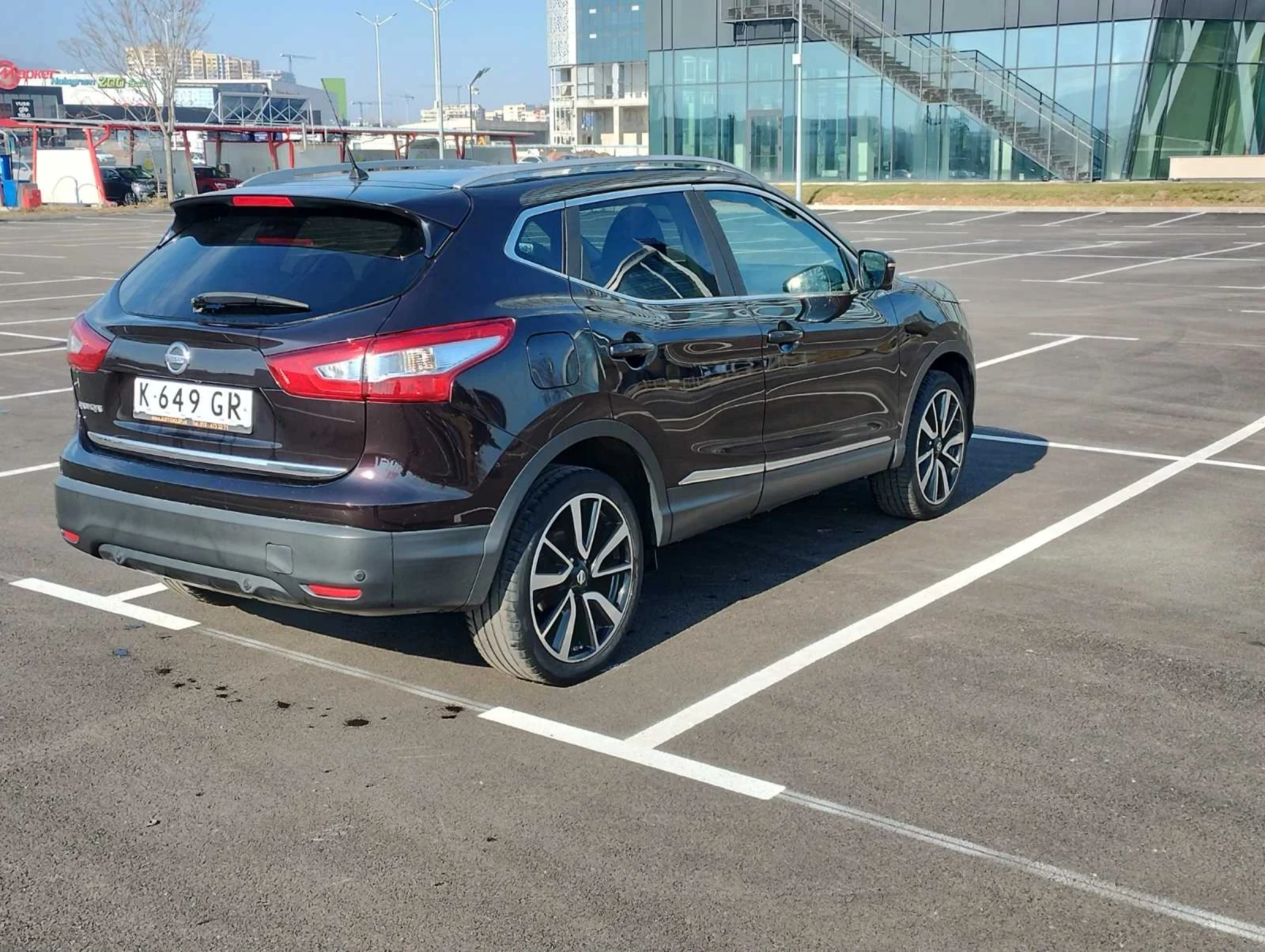 Nissan Qashqai 1.2 TCE BENZIN  - изображение 4