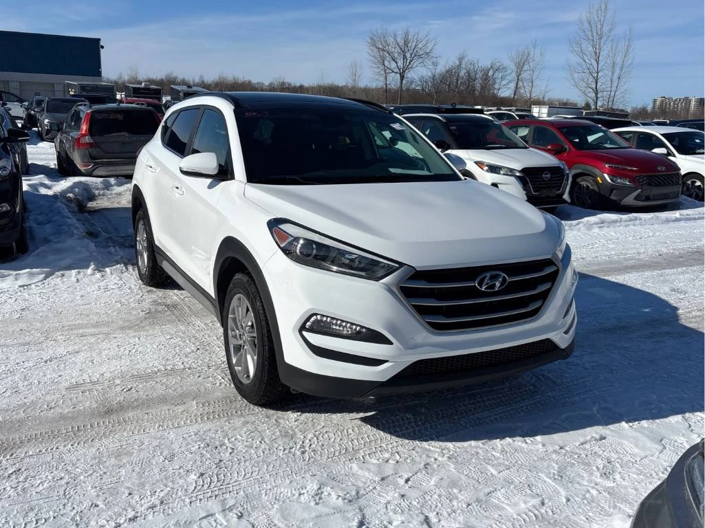 Hyundai Tucson Luxury AWD* CARFAX* МЪРТВА ТОЧКА* ПАНО - изображение 3