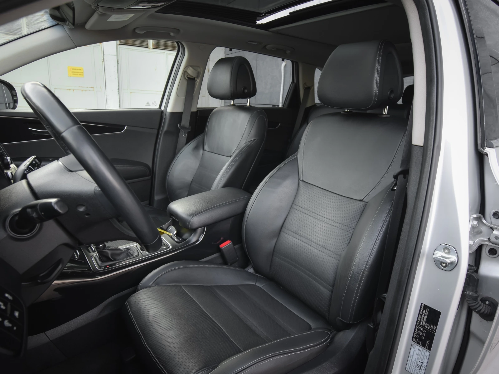 Kia Sorento 2.2 GRDI - изображение 10